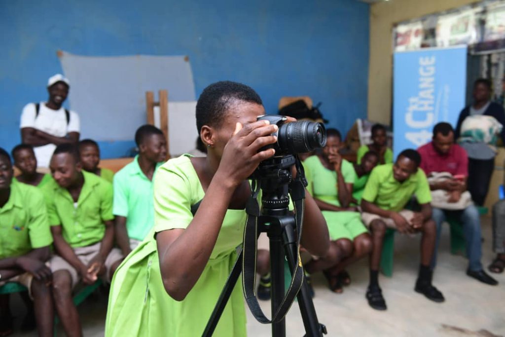 IMG 20240930 WA0075 Channel1 News U/E: Foto4Change donates camera equipment to Gbeogo School for the Deaf